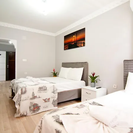 Terrace Inci לינה וארוחת בוקר איסטמבול