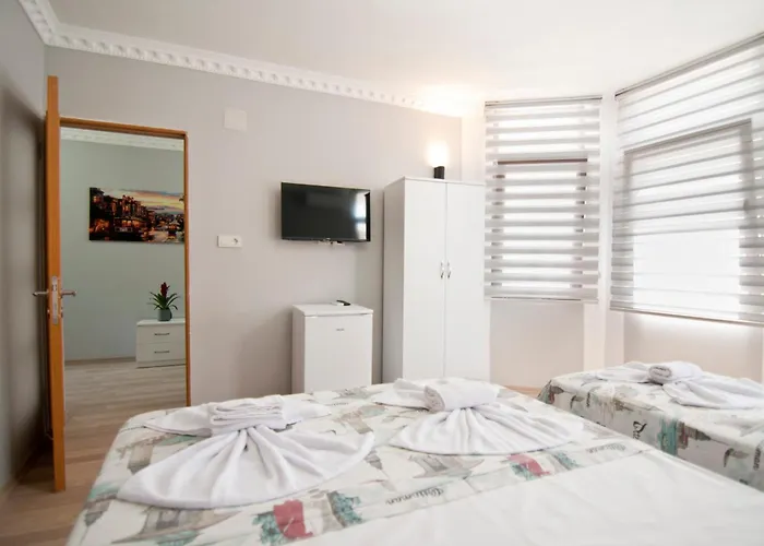 Terrace Inci Bed and Breakfast 3*