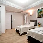 Terrace ınci Bed & Breakfast 3*