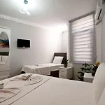 Terrace ınci Bed & Breakfast Provincia di Istanbul