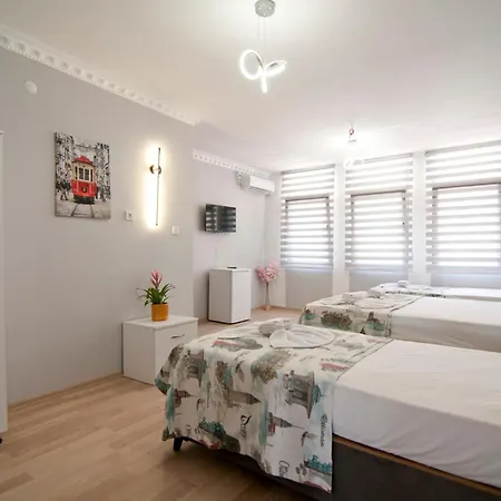 Terrace Inci Frühstückspension