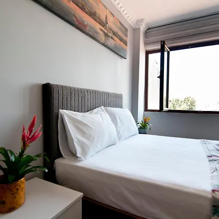 Terrace Inci Frühstückspension